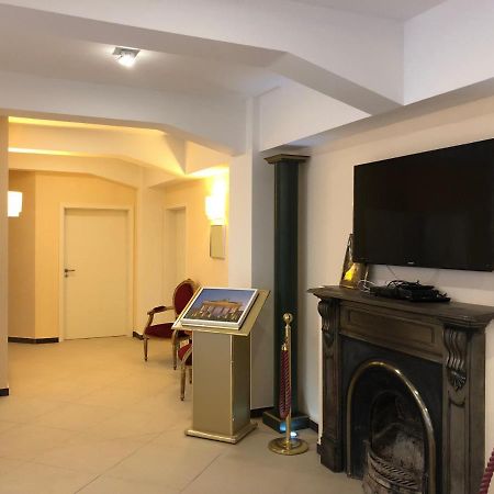 Park Apart Hotel Gatower Str. Берлин Экстерьер фото