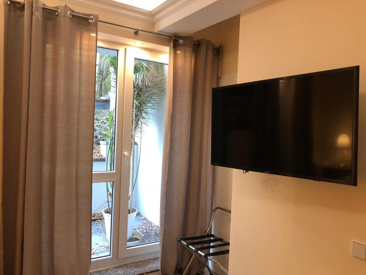 Park Apart Hotel Gatower Str. Берлин Экстерьер фото