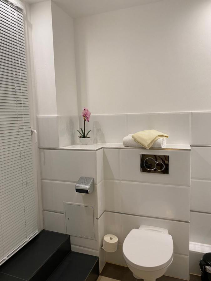 Park Apart Hotel Gatower Str. Берлин Экстерьер фото